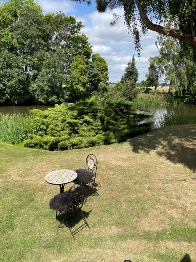 Monkspool B&B Church End 外观 照片